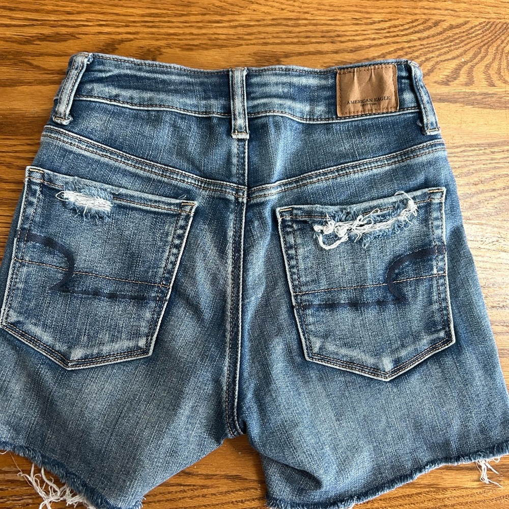 American Eagle girl shorts, size 00